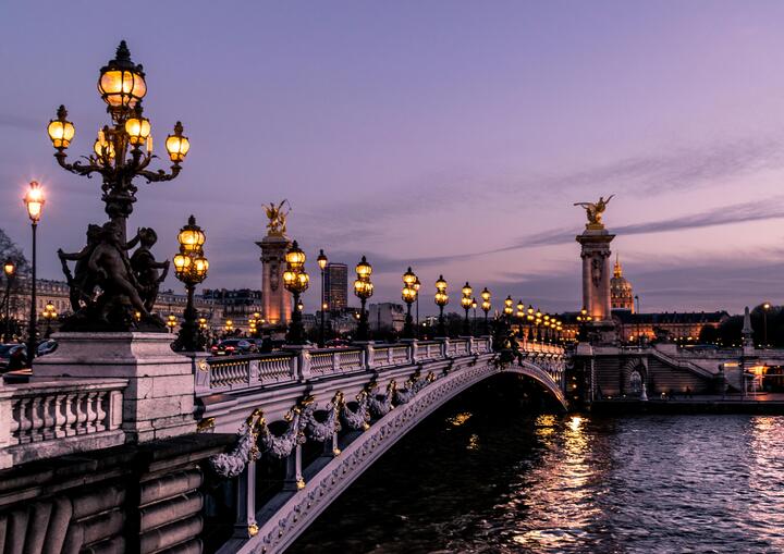 Take a Quiz on the City of Light, Paris!
